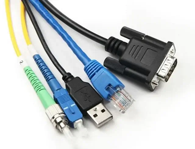 Cabos e Acessórios de Informática